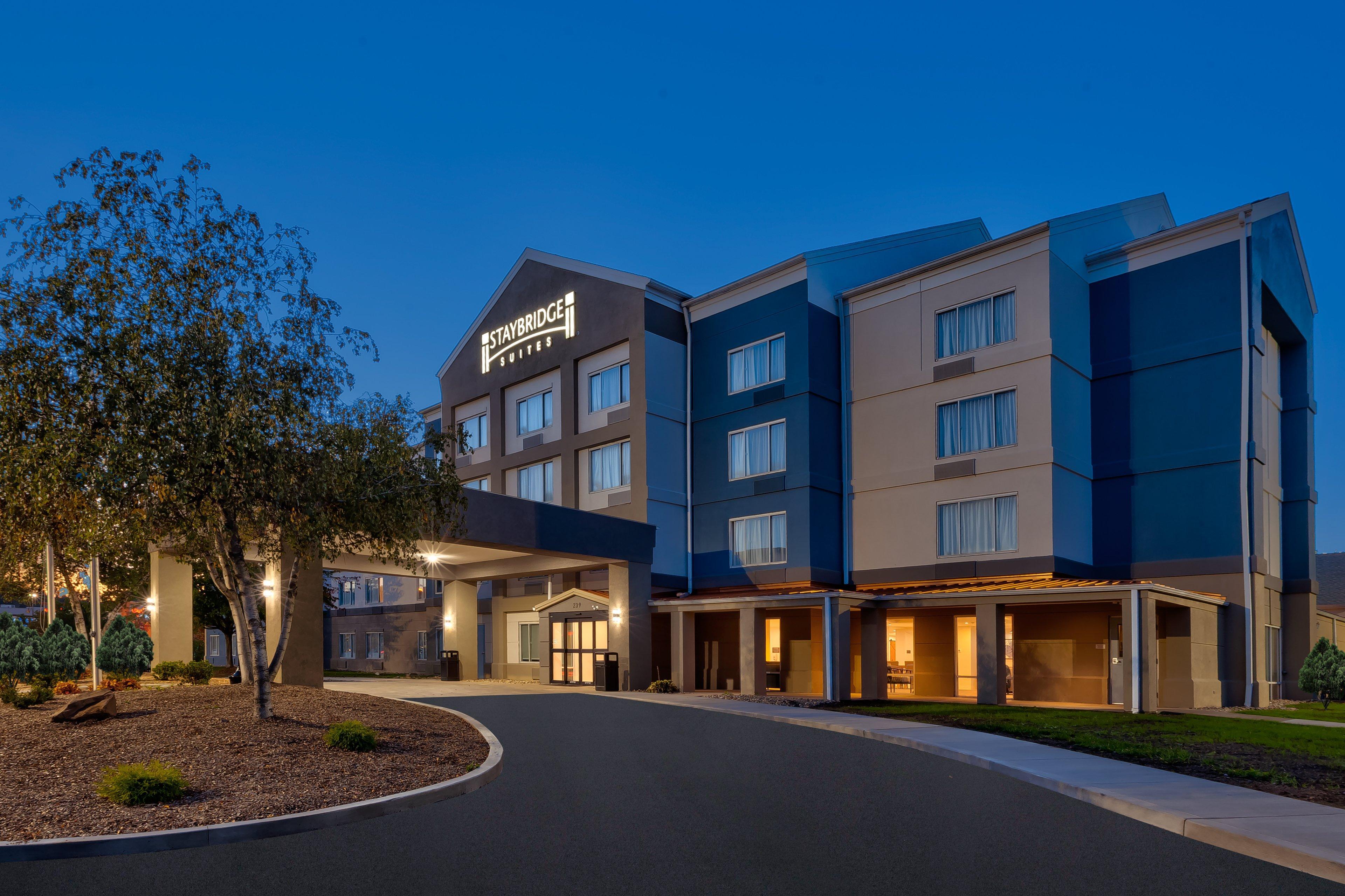 Staybridge Suites Pittsburgh Airport By Ihg Exterior photo